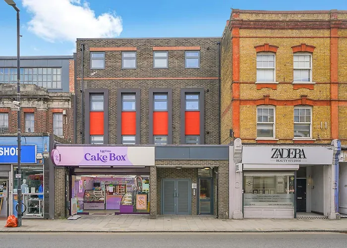360 Cosy Home Greenwich