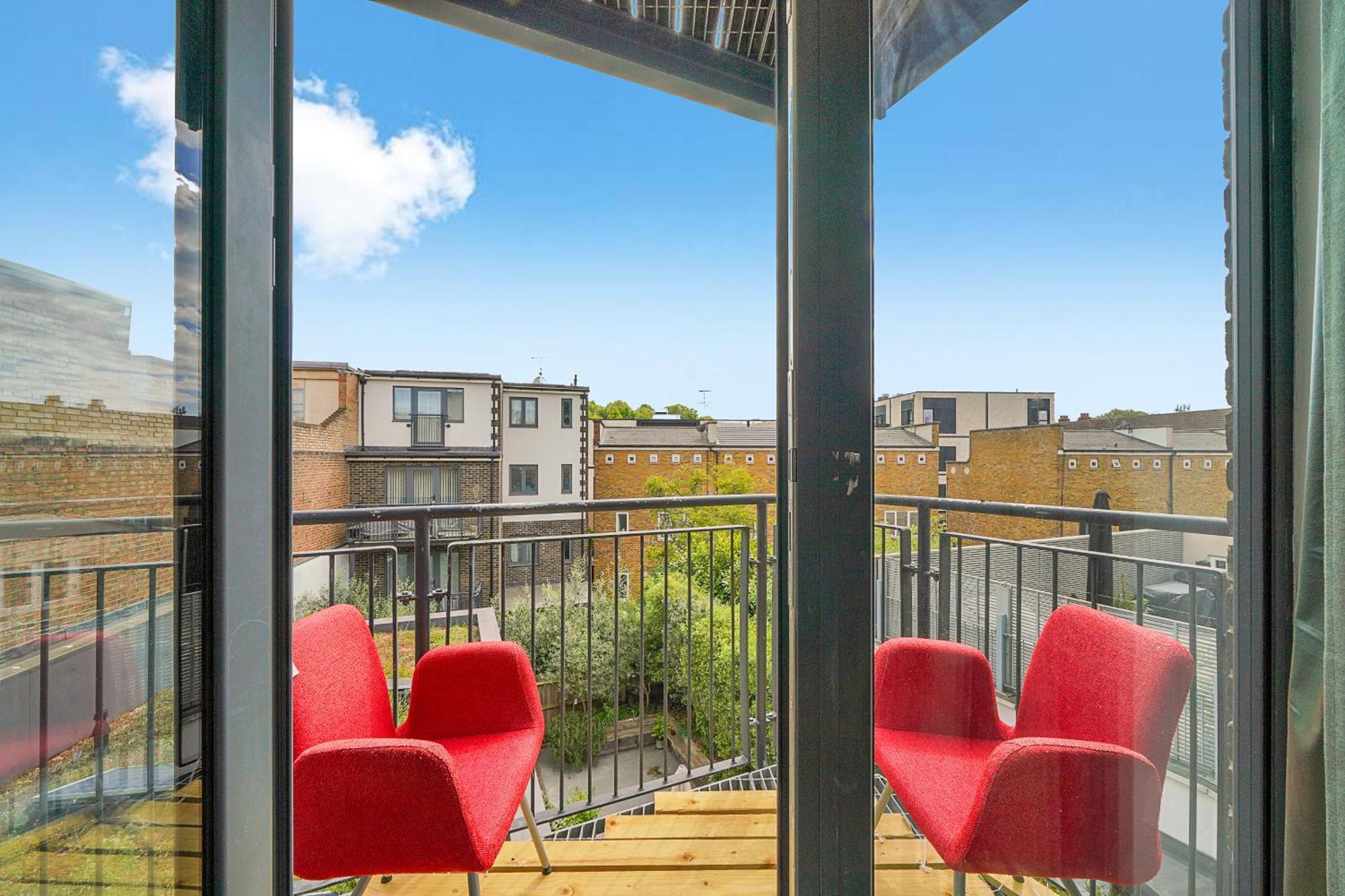360 Cosy Greenwich